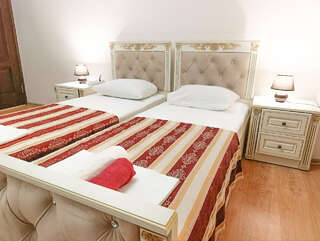 Гостевой дом Элит Хаус Сочи Двухместный номер с 2 отдельными кроватями-1