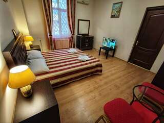 Гостевой дом Элит Хаус Сочи Двухместный номер с 1 кроватью и видом на море-8