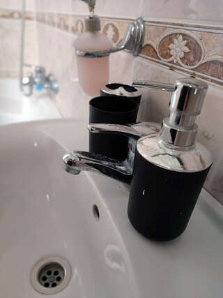 Гостевой дом Элит Хаус Сочи Двухместный номер с 1 кроватью или 2 отдельными кроватями и балконом-4